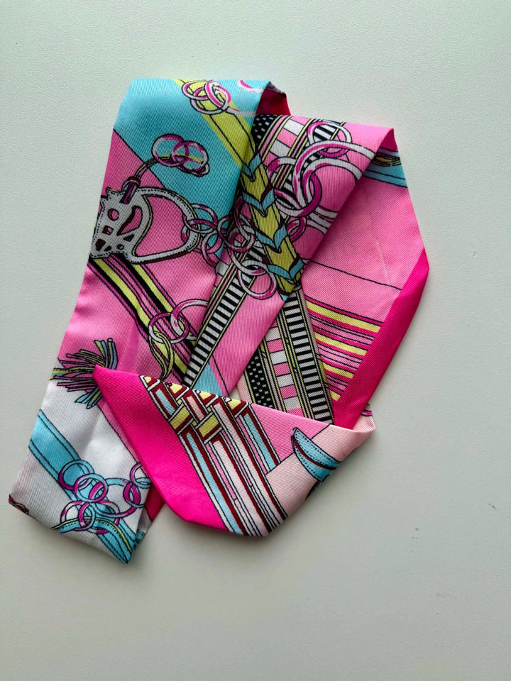 The Finishing Touch Scarf