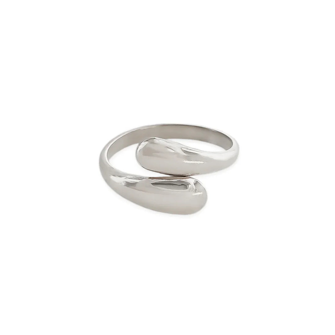 Overlapping Ring