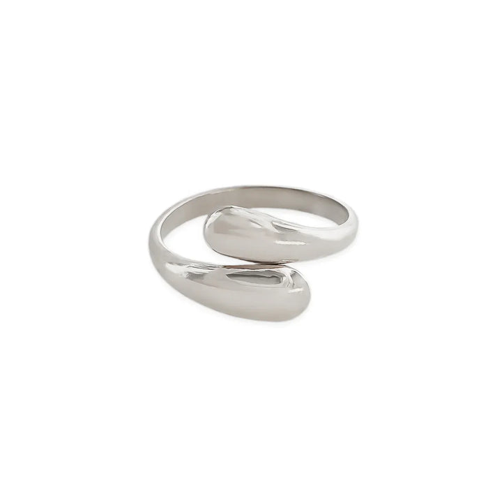 Overlapping Ring