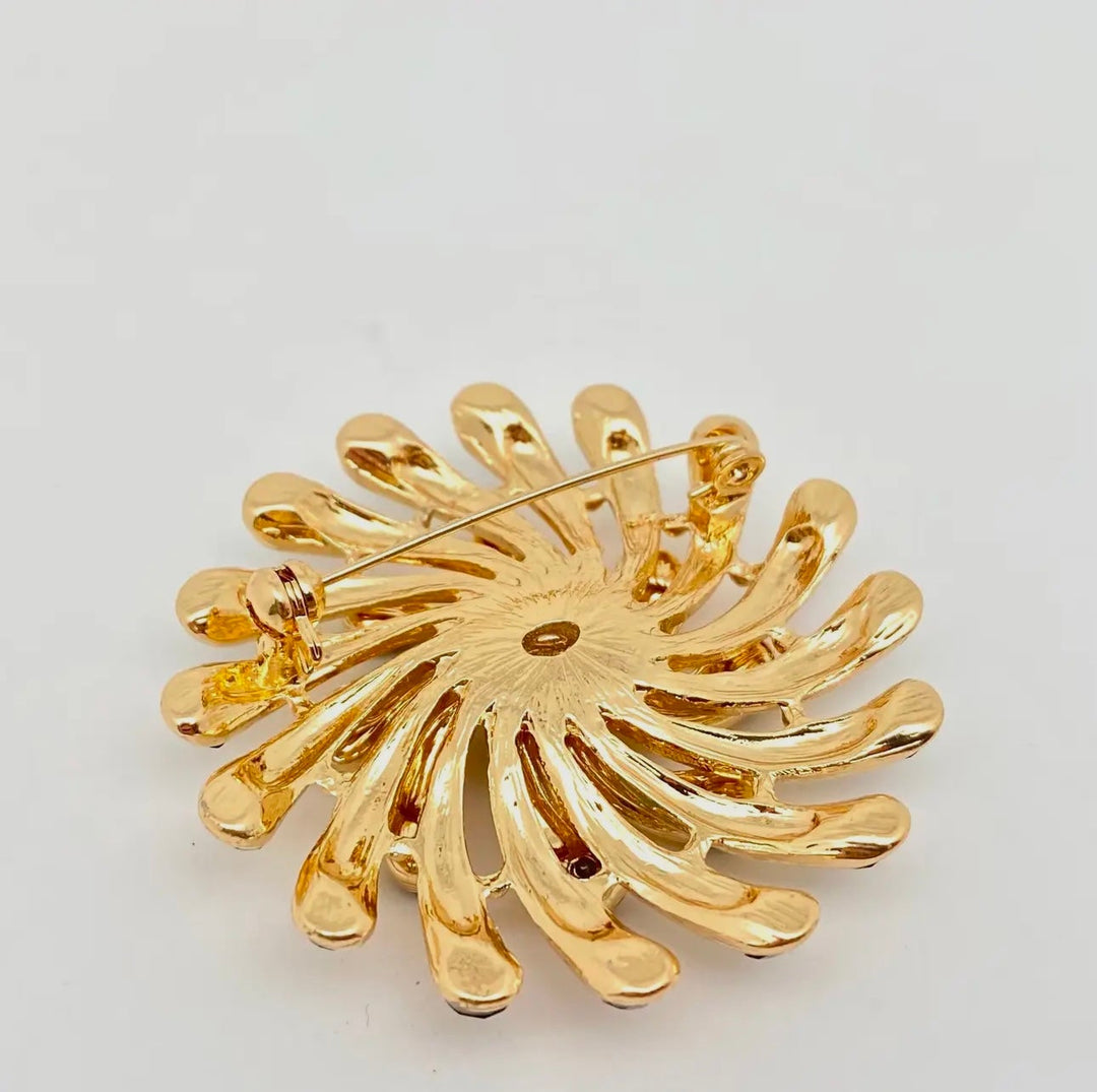 Green Rhinestone Hollow Flower Brooch