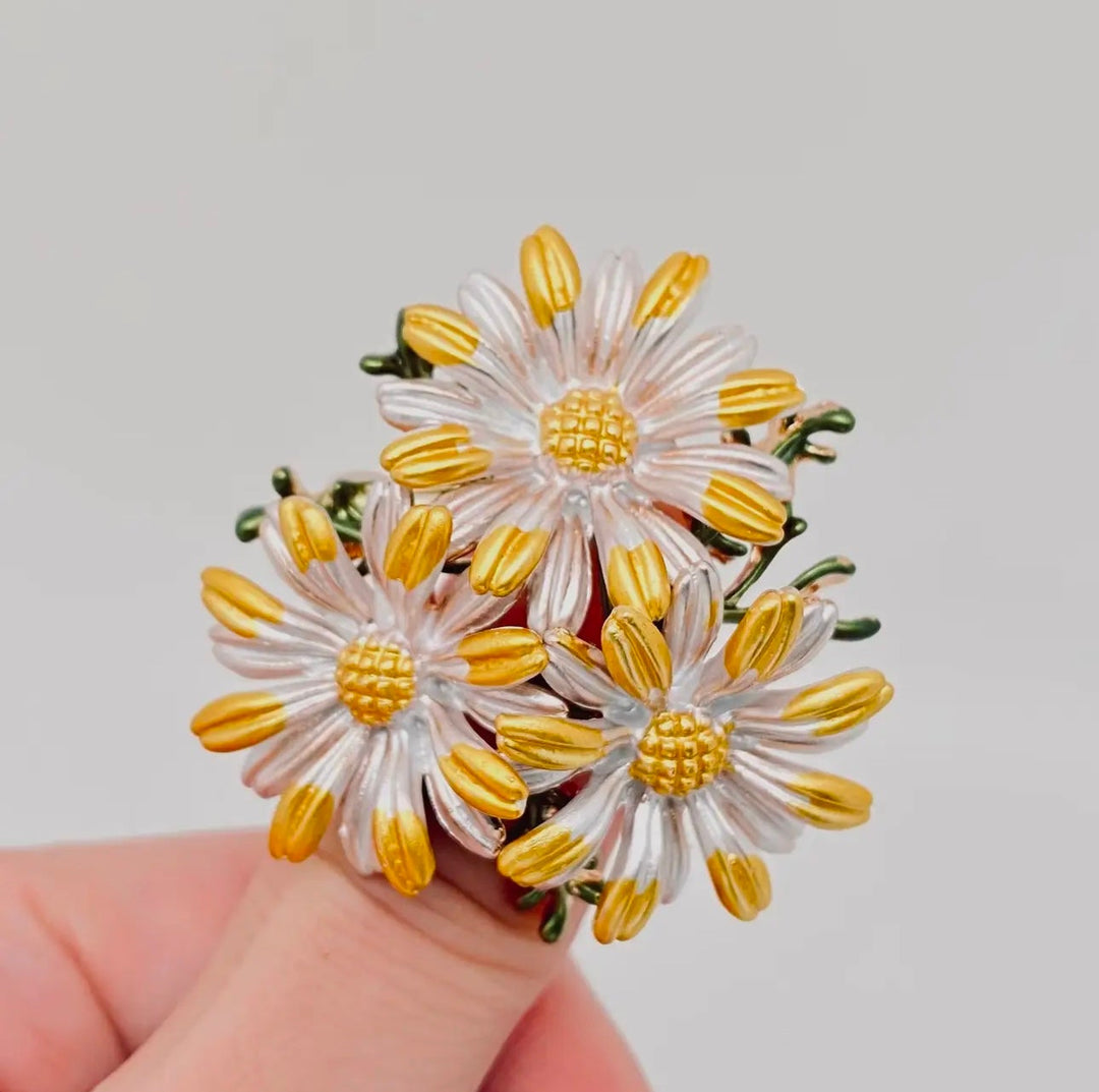 Three Daisy Brooch