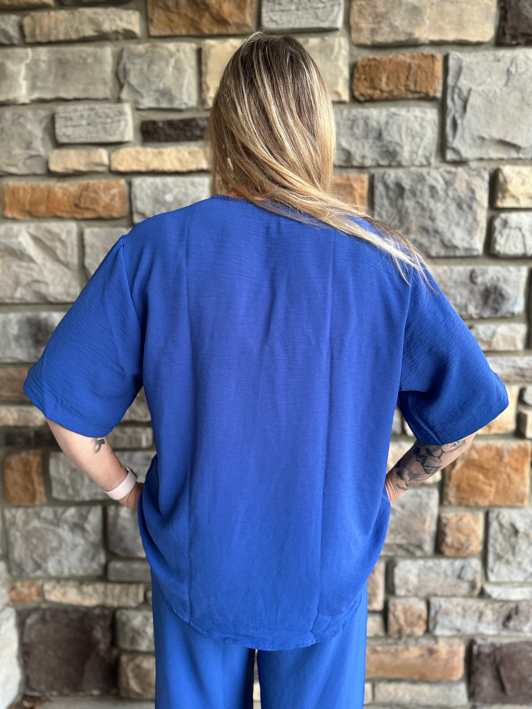 FLOWY ROYAL BLUE TOP